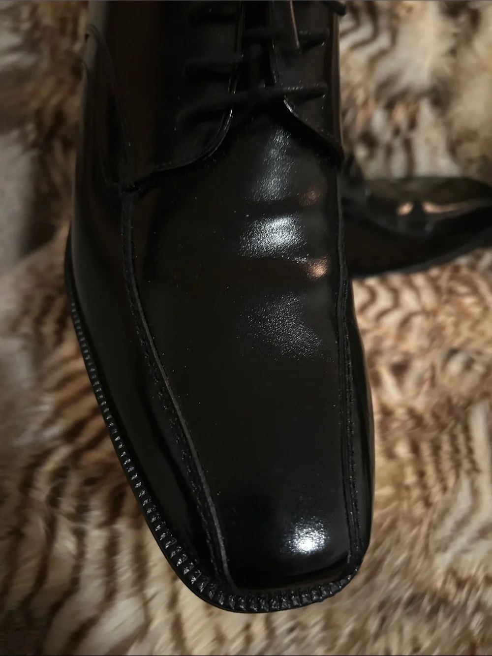 Men's Florsheim Black Shiny Leather Dress Shoes - Classic Oxford Lace-Up